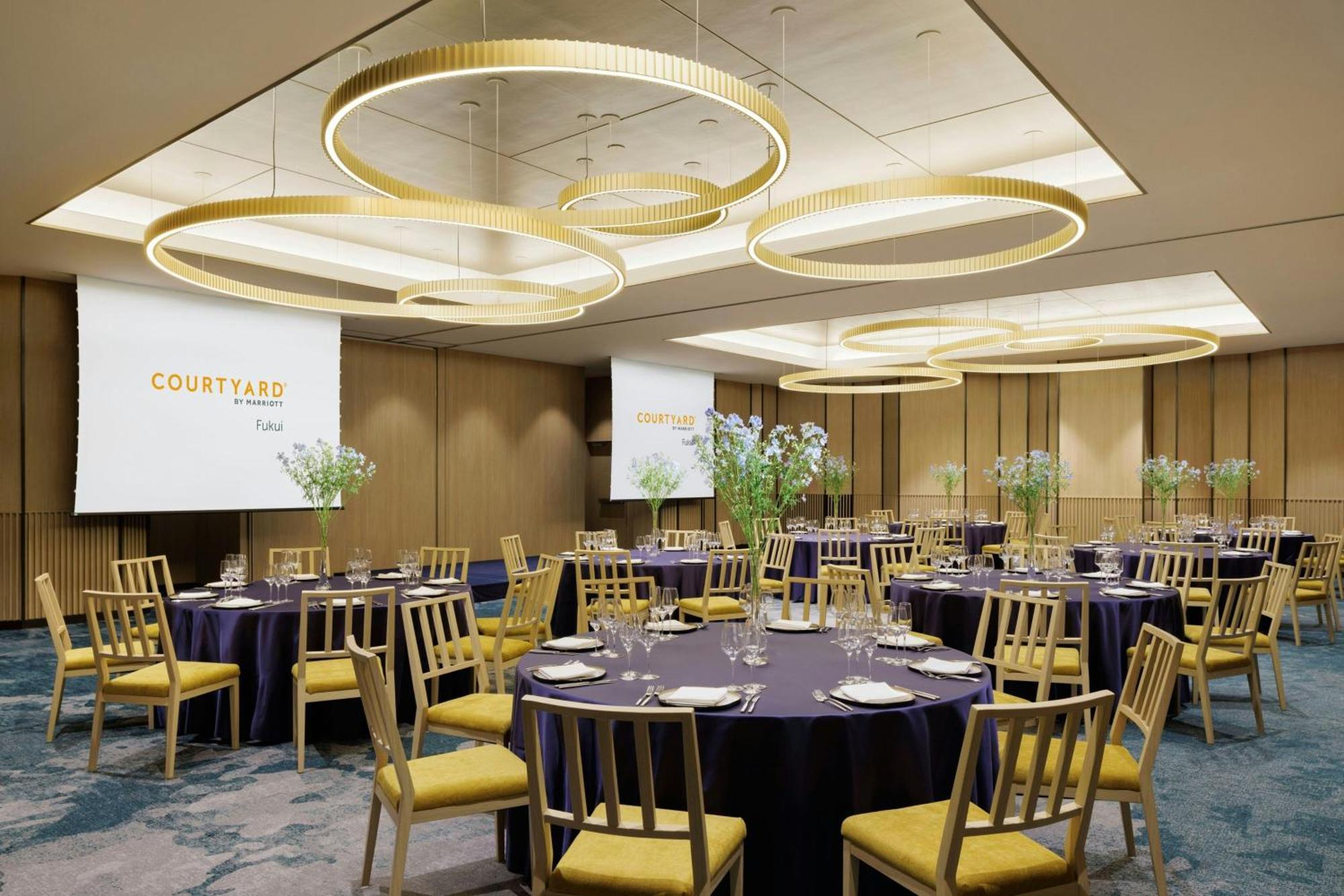 Courtyard By Marriott Fukui Hotel Екстериор снимка